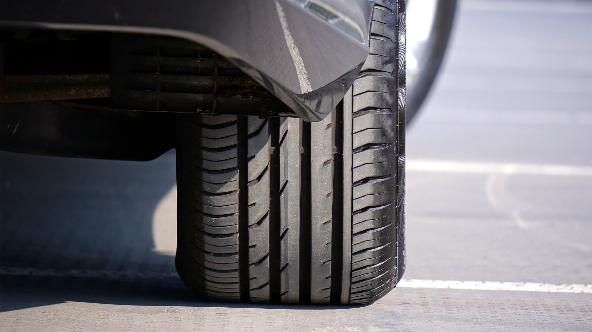 tyre-1714669_1920
