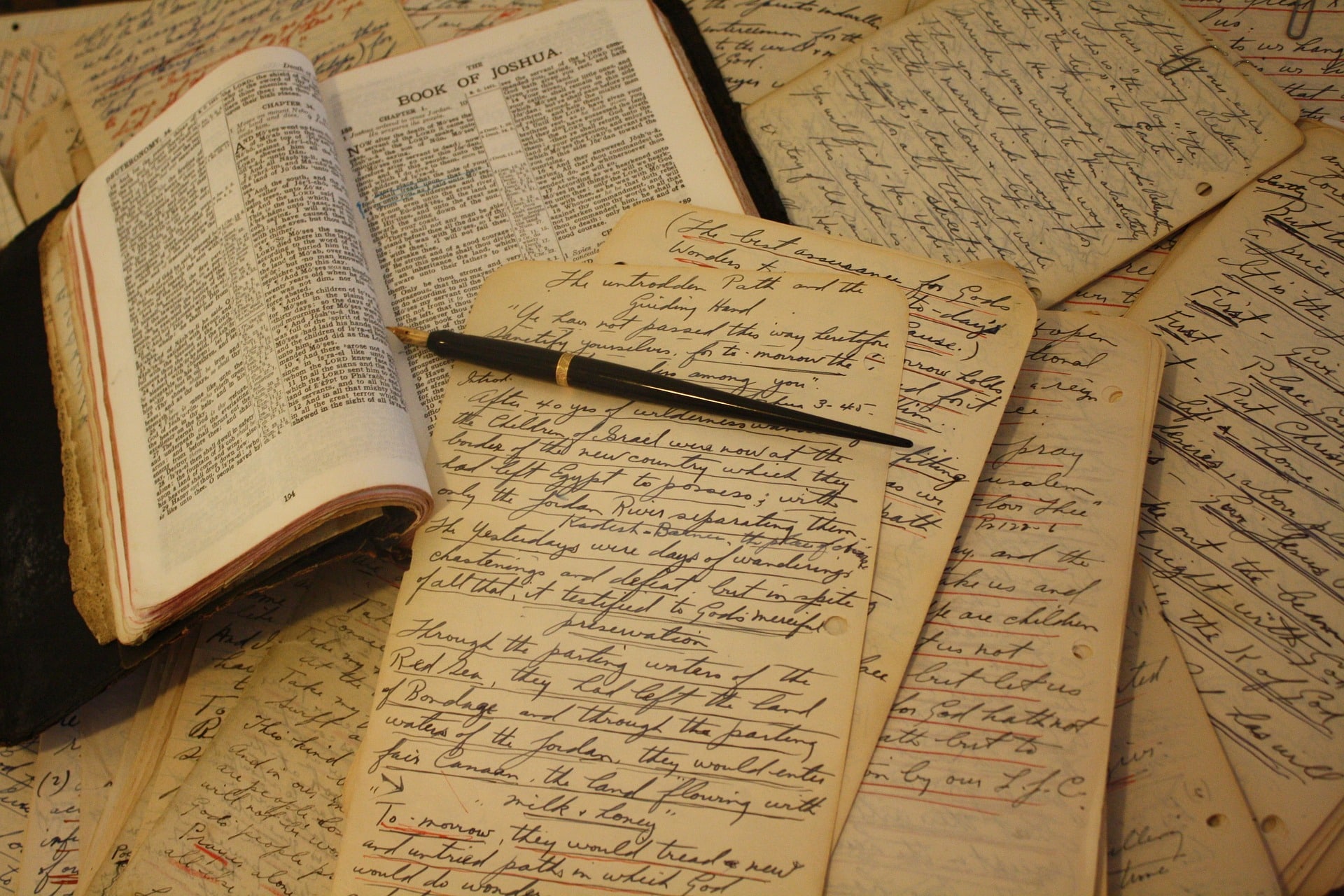 bible-3424788_1920